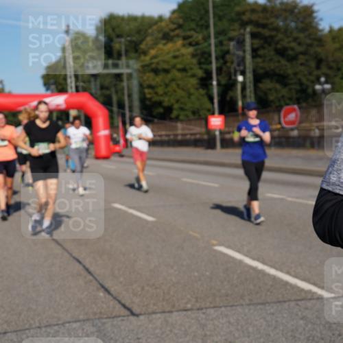 07.09.2025 - BARMER Alsterlauf Yannick Fuchs http://msf.ph/oto/8826202 07.09.2025 10:03:01 Laufen  meine-sportfotos.de