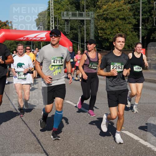 07.09.2025 - BARMER Alsterlauf Yannick Fuchs http://msf.ph/oto/8826224 07.09.2025 10:03:09 Laufen 364, 5873, 4715, 10, 510, 8304, 2263, 4064, 47 meine-sportfotos.de