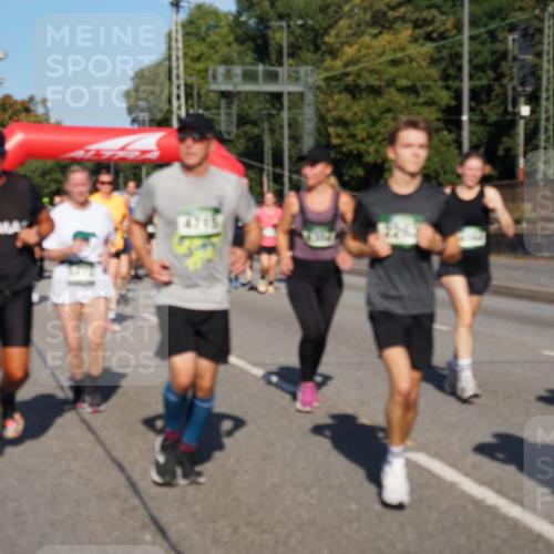 07.09.2025 - BARMER Alsterlauf Yannick Fuchs http://msf.ph/oto/8826225 07.09.2025 10:03:09 Laufen 4710 meine-sportfotos.de