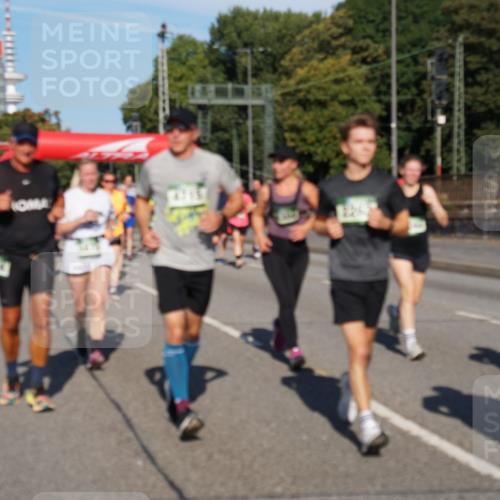 07.09.2025 - BARMER Alsterlauf Yannick Fuchs http://msf.ph/oto/8826226 07.09.2025 10:03:09 Laufen 4710 meine-sportfotos.de