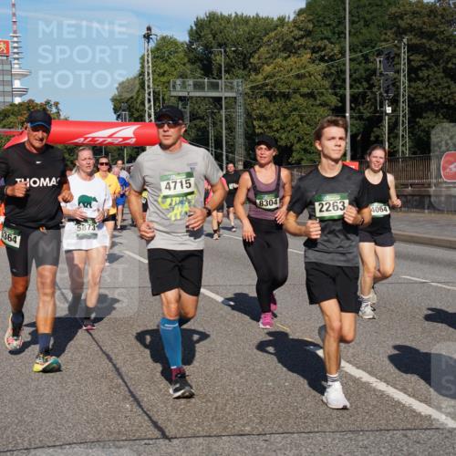 07.09.2025 - BARMER Alsterlauf Yannick Fuchs http://msf.ph/oto/8826227 07.09.2025 10:03:09 Laufen 364, 5873, 4715, 8304, 2263, 4064, 4710 meine-sportfotos.de