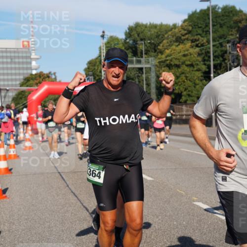 07.09.2025 - BARMER Alsterlauf Yannick Fuchs http://msf.ph/oto/8826230 07.09.2025 10:03:10 Laufen 36, 36, 4715, 364 meine-sportfotos.de