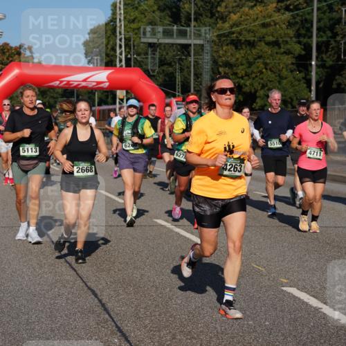 07.09.2025 - BARMER Alsterlauf Yannick Fuchs http://msf.ph/oto/8826234 07.09.2025 10:03:13 Laufen 5113, 2668, 626, 6278, 4263, 5510, 4711, 5200 meine-sportfotos.de