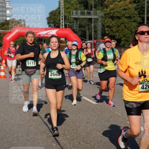 07.09.2025 - BARMER Alsterlauf Yannick Fuchs http://msf.ph/oto/8826236 07.09.2025 10:03:14 Laufen 5113, 2, 2668, 626, 4153, 627, 4263, 4711 meine-sportfotos.de