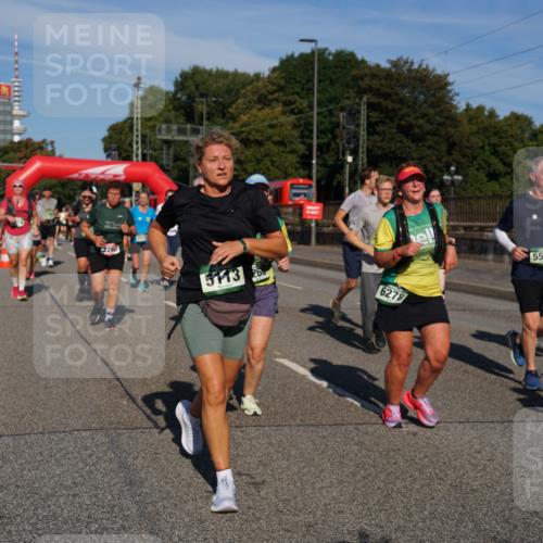 07.09.2025 - BARMER Alsterlauf Yannick Fuchs http://msf.ph/oto/8826244 07.09.2025 10:03:16 Laufen 2260, 5113, 26, 6278, 5510, 5198 meine-sportfotos.de