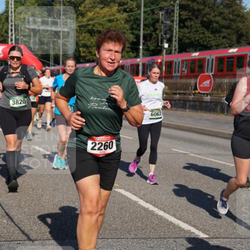 07.09.2025 - BARMER Alsterlauf Yannick Fuchs http://msf.ph/oto/8826253 07.09.2025 10:03:18 Laufen 2110, 3820, 109, 6063, 2260, 4153 meine-sportfotos.de