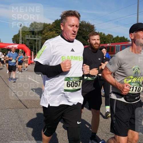 07.09.2025 - BARMER Alsterlauf Yannick Fuchs http://msf.ph/oto/8826271 07.09.2025 10:03:24 Laufen 2218, 36, 6057, 36, 110, 10, 3739 meine-sportfotos.de