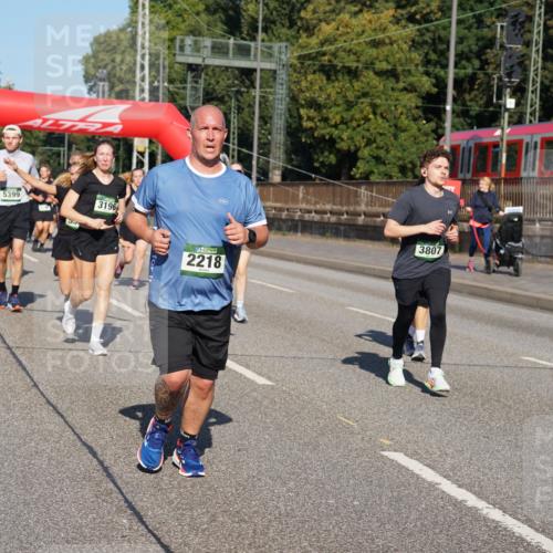 07.09.2025 - BARMER Alsterlauf Yannick Fuchs http://msf.ph/oto/8826275 07.09.2025 10:03:25 Laufen 150, 5399, 3196, 2218, 3807 meine-sportfotos.de