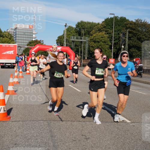 07.09.2025 - BARMER Alsterlauf Yannick Fuchs http://msf.ph/oto/8826284 07.09.2025 10:03:28 Laufen 5361, 3196 meine-sportfotos.de