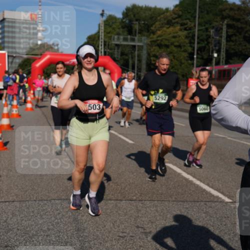 07.09.2025 - BARMER Alsterlauf Yannick Fuchs http://msf.ph/oto/8826295 07.09.2025 10:03:31 Laufen 503, 5292, 5060, 36, 539 meine-sportfotos.de