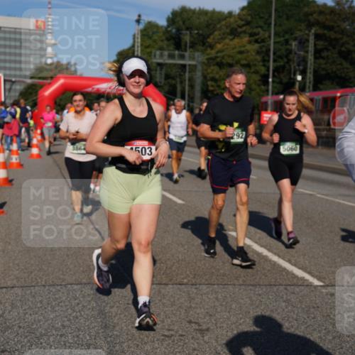 07.09.2025 - BARMER Alsterlauf Yannick Fuchs http://msf.ph/oto/8826296 07.09.2025 10:03:31 Laufen 3864, 503, 292, 5060 meine-sportfotos.de