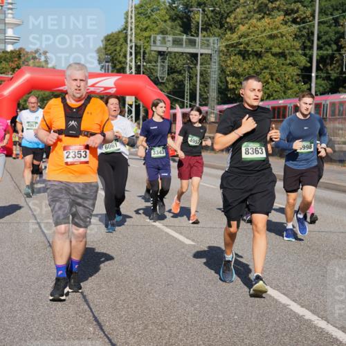 07.09.2025 - BARMER Alsterlauf Yannick Fuchs http://msf.ph/oto/8826302 07.09.2025 10:03:35 Laufen 2637, 4061, 2353, 6061, 3343, 4957, 998, 8363 meine-sportfotos.de