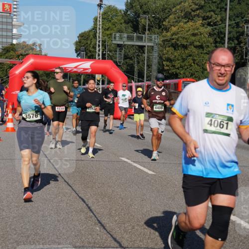 07.09.2025 - BARMER Alsterlauf Yannick Fuchs http://msf.ph/oto/8826307 07.09.2025 10:03:40 Laufen 5866, 4110, 6343, 3576, 4409, 4061 meine-sportfotos.de
