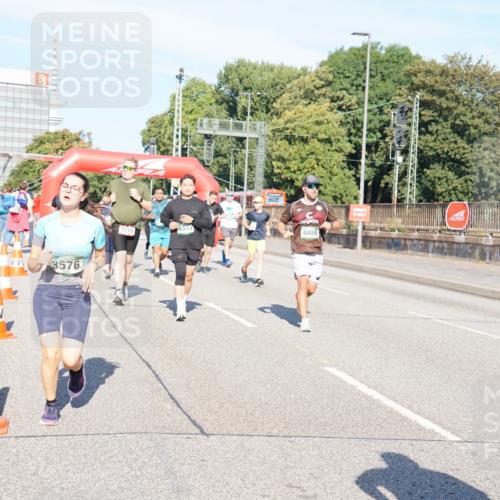 07.09.2025 - BARMER Alsterlauf Yannick Fuchs http://msf.ph/oto/8826308 07.09.2025 10:03:41 Laufen 3576, 6343, 4409 meine-sportfotos.de