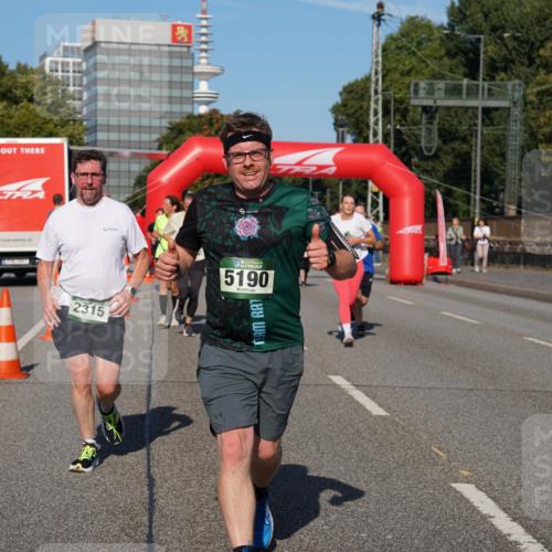 07.09.2025 - BARMER Alsterlauf Yannick Fuchs http://msf.ph/oto/8826341 07.09.2025 10:03:53 Laufen 2315, 136, 5190 meine-sportfotos.de