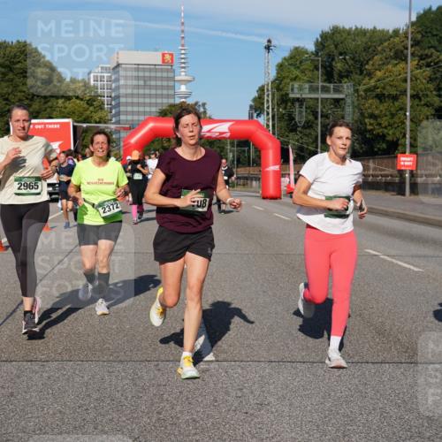 07.09.2025 - BARMER Alsterlauf Yannick Fuchs http://msf.ph/oto/8826355 07.09.2025 10:03:58 Laufen 2965, 2372, 08, 3109 meine-sportfotos.de