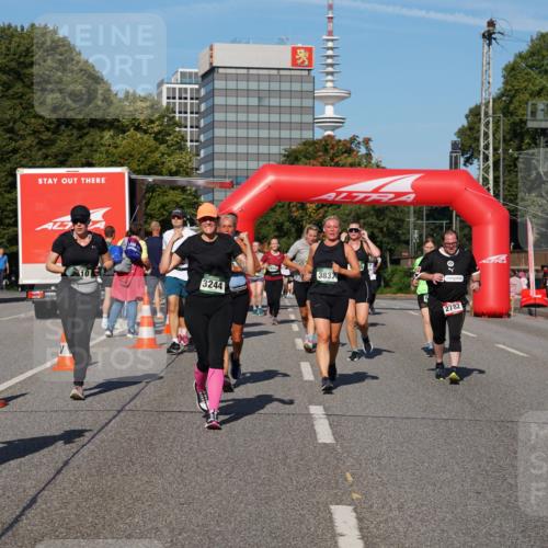 07.09.2025 - BARMER Alsterlauf Yannick Fuchs http://msf.ph/oto/8826365 07.09.2025 10:04:01 Laufen 30, 3244, 3837, 2782 meine-sportfotos.de