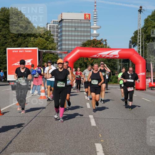 07.09.2025 - BARMER Alsterlauf Yannick Fuchs http://msf.ph/oto/8826366 07.09.2025 10:04:01 Laufen 0, 486, 4610, 3244, 3837, 315, 2782 meine-sportfotos.de