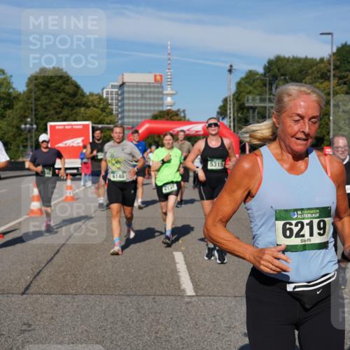 07.09.2025 - BARMER Alsterlauf Yannick Fuchs http://msf.ph/oto/8826382 07.09.2025 10:04:06 Laufen 552, 6140, 6141, 5315, 36, 6219 meine-sportfotos.de