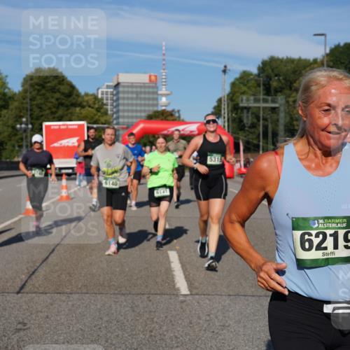 07.09.2025 - BARMER Alsterlauf Yannick Fuchs http://msf.ph/oto/8826383 07.09.2025 10:04:06 Laufen 6140, 6141, 5315, 1036, 6219 meine-sportfotos.de
