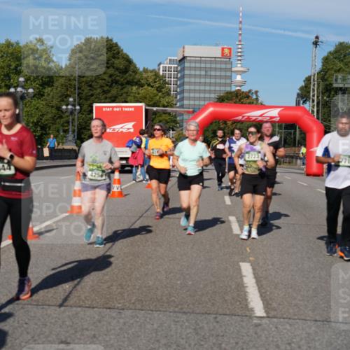 07.09.2025 - BARMER Alsterlauf Yannick Fuchs http://msf.ph/oto/8826405 07.09.2025 10:04:11 Laufen 3844, 2723 meine-sportfotos.de