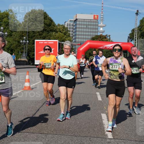 07.09.2025 - BARMER Alsterlauf Yannick Fuchs http://msf.ph/oto/8826411 07.09.2025 10:04:12 Laufen 10, 4256, 6167, 5053, 2723, 3797 meine-sportfotos.de