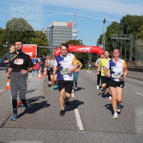 07.09.2025 - BARMER Alsterlauf Yannick Fuchs http://msf.ph/oto/8826421 07.09.2025 10:04:16 Laufen 5212, 5053, 51, 3041 meine-sportfotos.de
