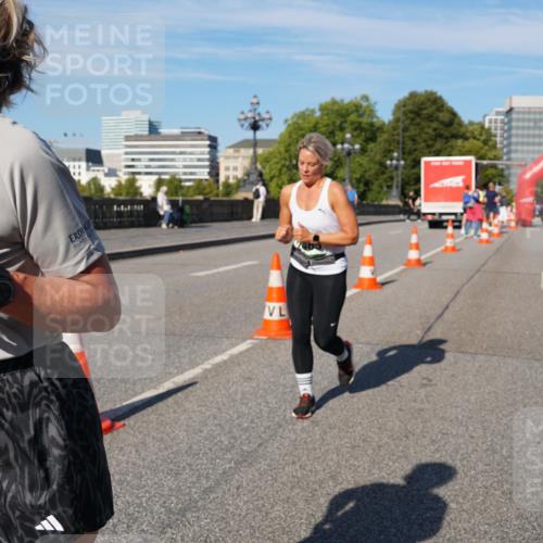 07.09.2025 - BARMER Alsterlauf Yannick Fuchs http://msf.ph/oto/8826440 07.09.2025 10:04:21 Laufen 36, 103, 36, 6100, 8, 8, 8198 meine-sportfotos.de
