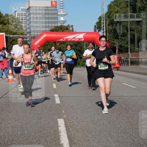 07.09.2025 - BARMER Alsterlauf Yannick Fuchs http://msf.ph/oto/8826447 07.09.2025 10:04:28 Laufen 5404, 5902, 3584 meine-sportfotos.de