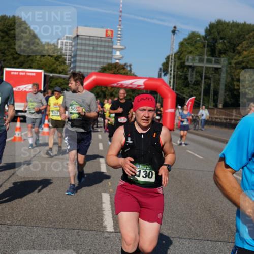 07.09.2025 - BARMER Alsterlauf Yannick Fuchs http://msf.ph/oto/8826463 07.09.2025 10:05:07 Laufen 3201, 56, 130, 36 meine-sportfotos.de