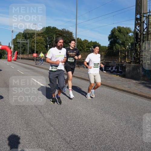 07.09.2025 - BARMER Alsterlauf Yannick Fuchs http://msf.ph/oto/8826535 07.09.2025 10:05:23 Laufen 4506, 6046, 6083, 4332 meine-sportfotos.de
