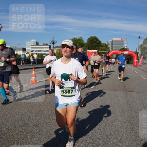 07.09.2025 - BARMER Alsterlauf Yannick Fuchs http://msf.ph/oto/8826539 07.09.2025 10:05:24 Laufen 311, 5867 meine-sportfotos.de