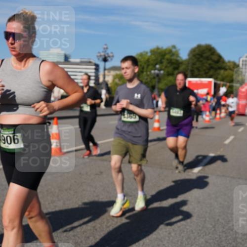 07.09.2025 - BARMER Alsterlauf Yannick Fuchs http://msf.ph/oto/8826551 07.09.2025 10:05:28 Laufen 906, 369 meine-sportfotos.de