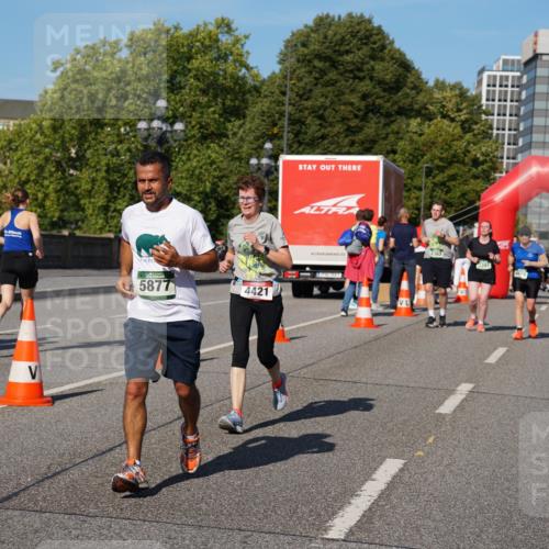 07.09.2025 - BARMER Alsterlauf Yannick Fuchs http://msf.ph/oto/8826559 07.09.2025 10:05:32 Laufen 5877, 4421, 2391 meine-sportfotos.de