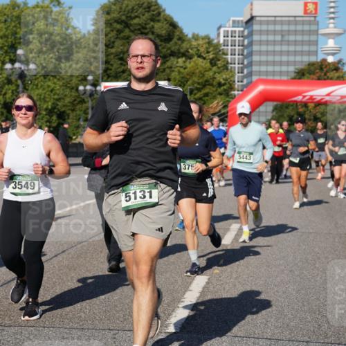 07.09.2025 - BARMER Alsterlauf Yannick Fuchs http://msf.ph/oto/8826566 07.09.2025 10:05:45 Laufen 3549, 5131, 375, 5443, 2622 meine-sportfotos.de