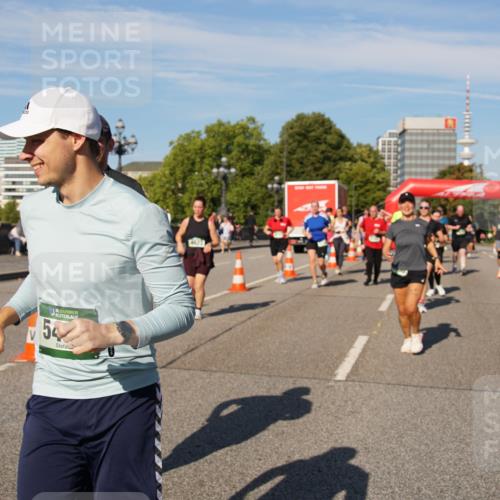 07.09.2025 - BARMER Alsterlauf Yannick Fuchs http://msf.ph/oto/8826578 07.09.2025 10:05:50 Laufen 54 meine-sportfotos.de