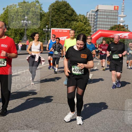07.09.2025 - BARMER Alsterlauf Yannick Fuchs http://msf.ph/oto/8826590 07.09.2025 10:05:54 Laufen 531, 8162, 4260, 4058, 5533, 5519, 4743 meine-sportfotos.de