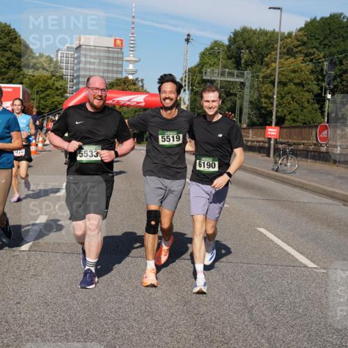07.09.2025 - BARMER Alsterlauf Yannick Fuchs http://msf.ph/oto/8826597 07.09.2025 10:05:56 Laufen 4260, 5519, 420, 3770, 5533, 6190 meine-sportfotos.de
