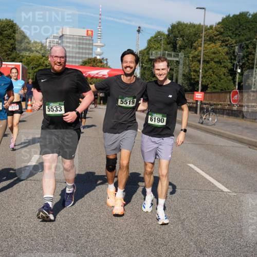 07.09.2025 - BARMER Alsterlauf Yannick Fuchs http://msf.ph/oto/8826599 07.09.2025 10:05:56 Laufen 14, 5519, 4260, 4202, 3770, 5533, 6190 meine-sportfotos.de