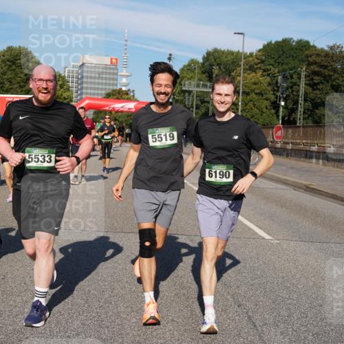 07.09.2025 - BARMER Alsterlauf Yannick Fuchs http://msf.ph/oto/8826602 07.09.2025 10:05:57 Laufen 4202, 5533, 5519, 6190 meine-sportfotos.de
