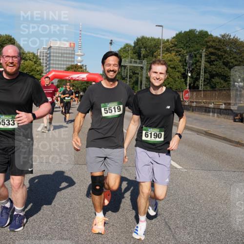 07.09.2025 - BARMER Alsterlauf Yannick Fuchs http://msf.ph/oto/8826603 07.09.2025 10:05:57 Laufen 4202, 5533, 5519, 6190 meine-sportfotos.de