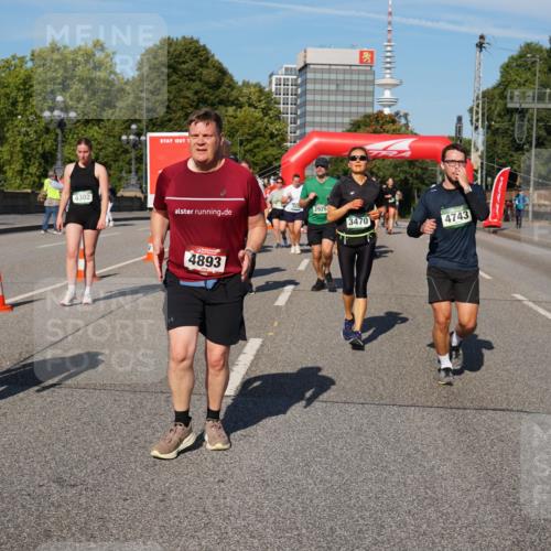 07.09.2025 - BARMER Alsterlauf Yannick Fuchs http://msf.ph/oto/8826613 07.09.2025 10:05:59 Laufen 4260, 1, 4302, 2925, 3470, 4743, 4893 meine-sportfotos.de