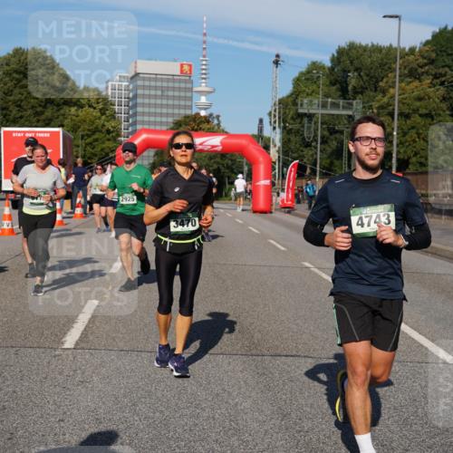 07.09.2025 - BARMER Alsterlauf Yannick Fuchs http://msf.ph/oto/8826620 07.09.2025 10:06:01 Laufen 2925, 3470, 4743 meine-sportfotos.de