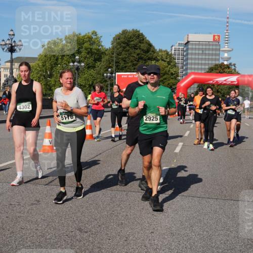 07.09.2025 - BARMER Alsterlauf Yannick Fuchs http://msf.ph/oto/8826626 07.09.2025 10:06:02 Laufen 4302, 5176, 2805, 2925, 2197 meine-sportfotos.de