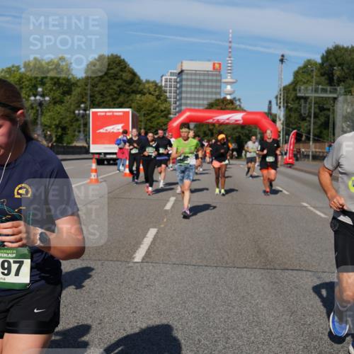 07.09.2025 - BARMER Alsterlauf Yannick Fuchs http://msf.ph/oto/8826646 07.09.2025 10:06:07 Laufen 4832, 2024, 136, 2197, 5052, 10 meine-sportfotos.de