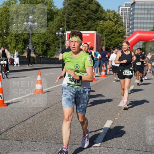 07.09.2025 - BARMER Alsterlauf Yannick Fuchs http://msf.ph/oto/8826650 07.09.2025 10:06:09 Laufen 4838, 4321, 5285, 2474 meine-sportfotos.de