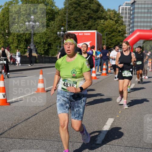 07.09.2025 - BARMER Alsterlauf Yannick Fuchs http://msf.ph/oto/8826651 07.09.2025 10:06:09 Laufen 4839, 43211, 5285 meine-sportfotos.de