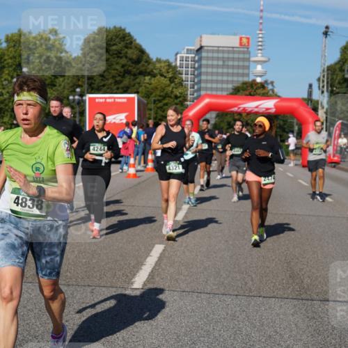 07.09.2025 - BARMER Alsterlauf Yannick Fuchs http://msf.ph/oto/8826653 07.09.2025 10:06:10 Laufen 1933, 4838, 4244, 4321, 2474, 5816 meine-sportfotos.de