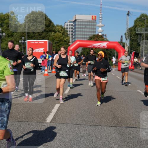 07.09.2025 - BARMER Alsterlauf Yannick Fuchs http://msf.ph/oto/8826654 07.09.2025 10:06:10 Laufen 40, 424, 5816, 4321 meine-sportfotos.de