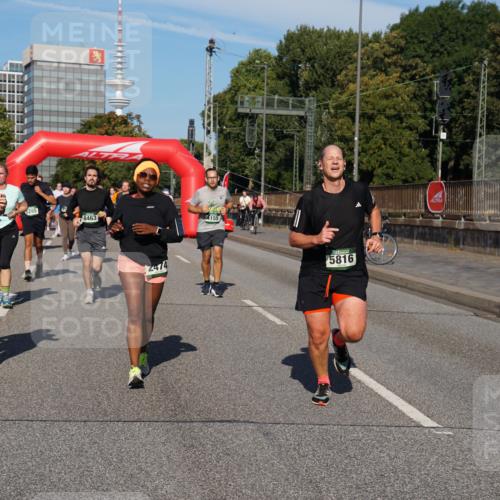 07.09.2025 - BARMER Alsterlauf Yannick Fuchs http://msf.ph/oto/8826658 07.09.2025 10:06:11 Laufen 4321, 5285, 8463, 2474, 4155, 5816 meine-sportfotos.de